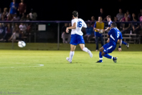 ISO 12800, 1/400 sec at f / 2.8, 200 mm