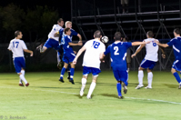 ISO 12800, 1/400 sec at f / 2.8, 135 mm