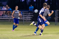 ISO 12800, 1/500 sec at f / 2.8, 200 mm