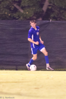 ISO 10000, 1/125 sec at f / 2.8, 200 mm