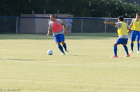 ISO 800, 1/500 sec at f / 9.0, 128 mm