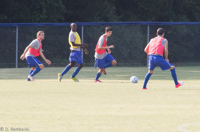 ISO 800, 1/320 sec at f / 9.0, 200 mm