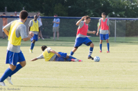 ISO 800, 1/400 sec at f / 9.0, 200 mm