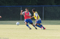 ISO 800, 1/400 sec at f / 9.0, 200 mm