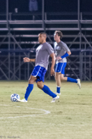 ISO 12800, 1/320 sec at f / 2.8, 200 mm