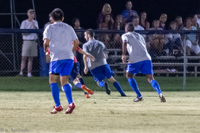 ISO 12800, 1/400 sec at f / 2.8, 200 mm
