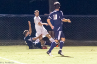 ISO 12800, 1/250 sec at f / 2.8, 200 mm