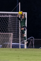 ISO 12800, 1/250 sec at f / 2.8, 200 mm