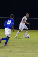 ISO 12800, 1/400 sec at f / 2.8, 200 mm