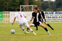 ISO 1600, 1/1600 sec at f / 5.6, 300 mm