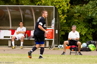 ISO 3200, 1/640 sec at f / 5.6, 210 mm