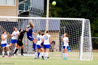 ISO 2000, 1/320 sec at f / 5.6, 250 mm