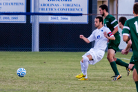 ISO 1600, 1/640 sec at f / 5.6, 320 mm