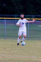 ISO 1600, 1/320 sec at f / 5.6, 320 mm