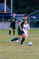 ISO 1600, 1/800 sec at f / 5.0, 180 mm