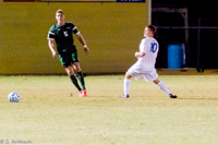 ISO 10000, 1/1000 sec at f / 2.8, 200 mm