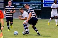 ISO 6400, 1/400 sec at f / 6.3, 290 mm