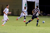 ISO 10000, 1/250 sec at f / 5.6, 240 mm