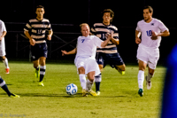 ISO 10000, 1/200 sec at f / 5.6, 200 mm