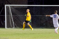 ISO 10000, 1/125 sec at f / 5.6, 240 mm