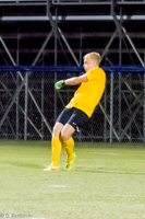 ISO 10000, 1/100 sec at f / 5.6, 200 mm